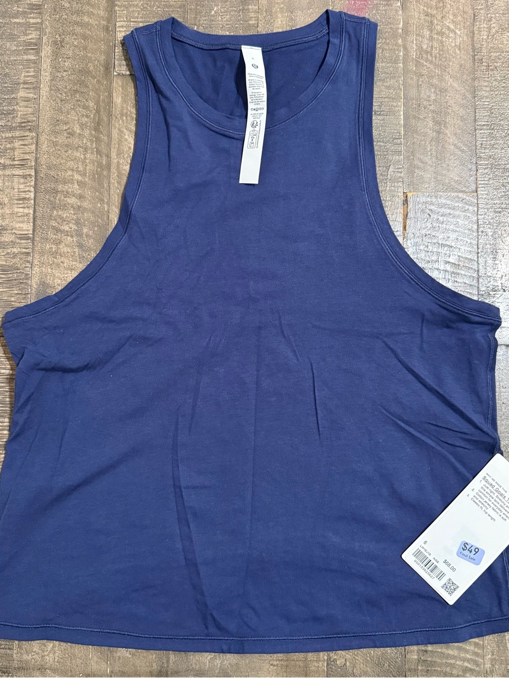Lululemon Women's Navy Scoop Neck Tank